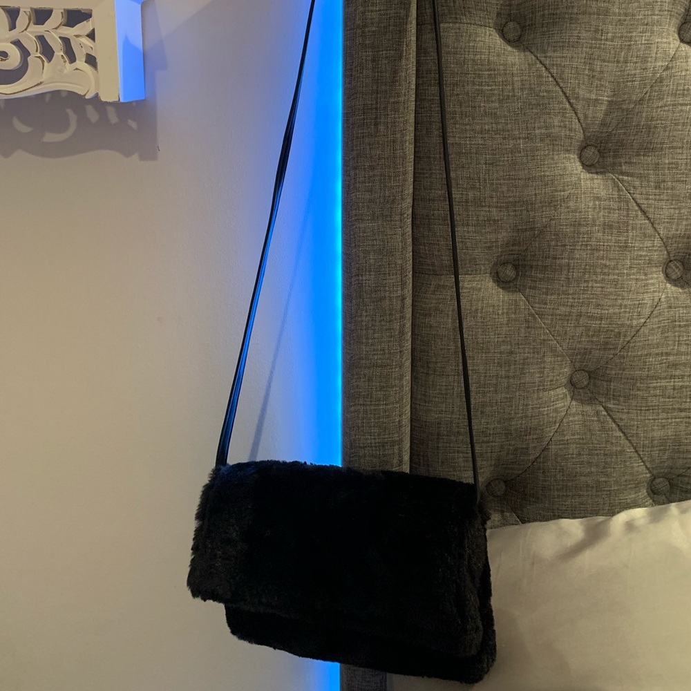 Black purse
